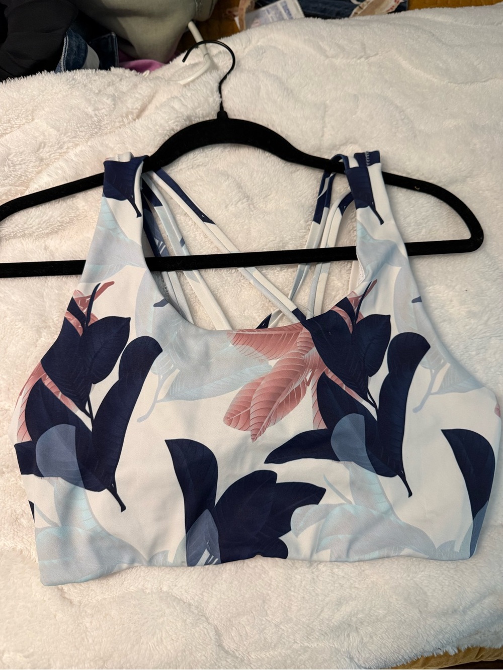 Senita Athletics Floral Strappy Sports Bra - Navy & Blush